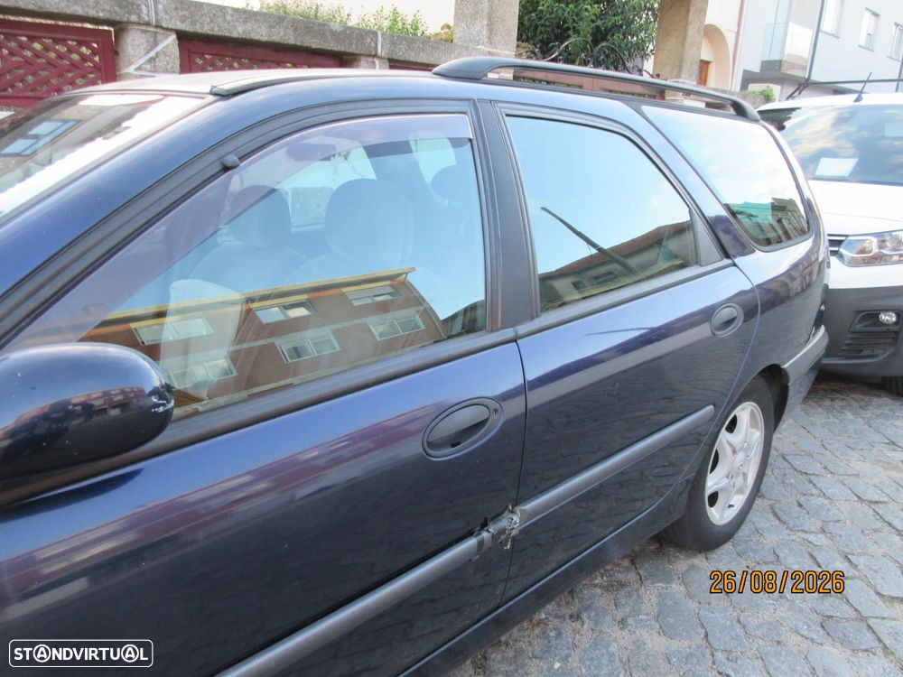 Renault Laguna Break ver-1-6-rxe - 6