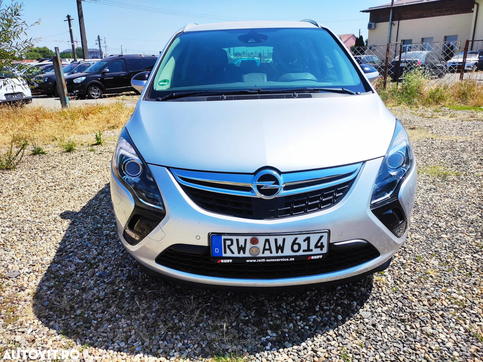 Opel Zafira - 12