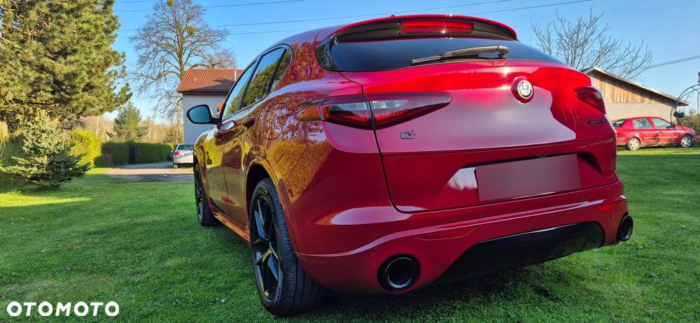 Alfa Romeo Stelvio 2.0 Turbo Veloce Q4 - 17