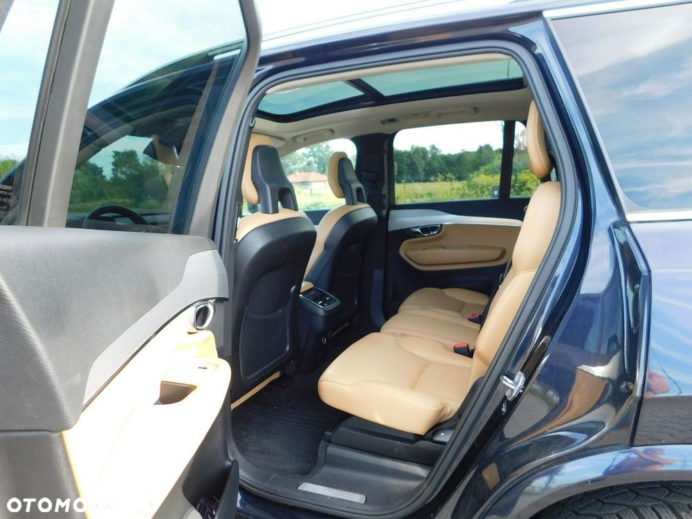 Volvo XC 90 T6 AWD Momentum 7os - 12