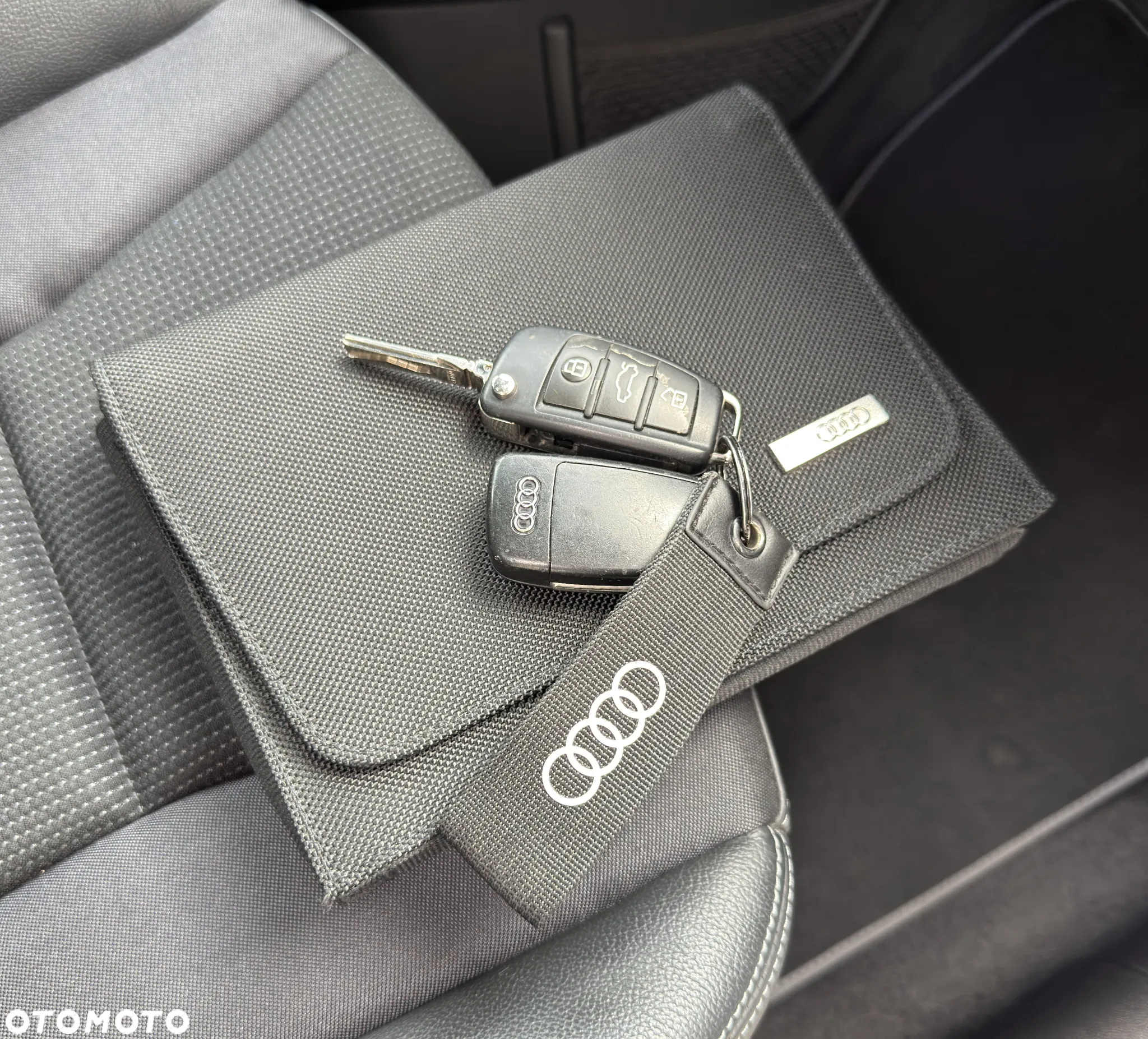Audi A1 Sportback 1.4 TFSI S tronic S line Sportpaket - 33