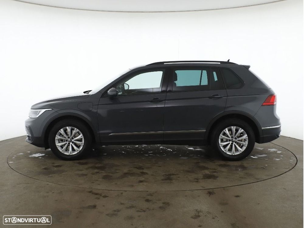 Volkswagen Tiguan — fotografia 10