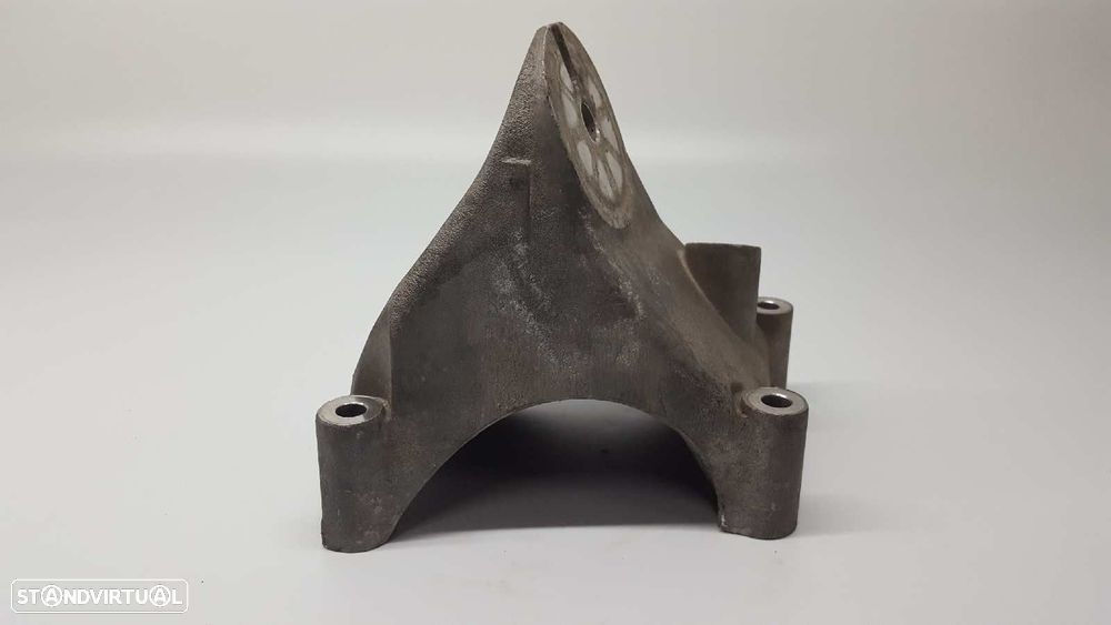 APOIO DO MOTOR VOLKSWAGEN TOUAREG (7LA) TDI V10 - 1