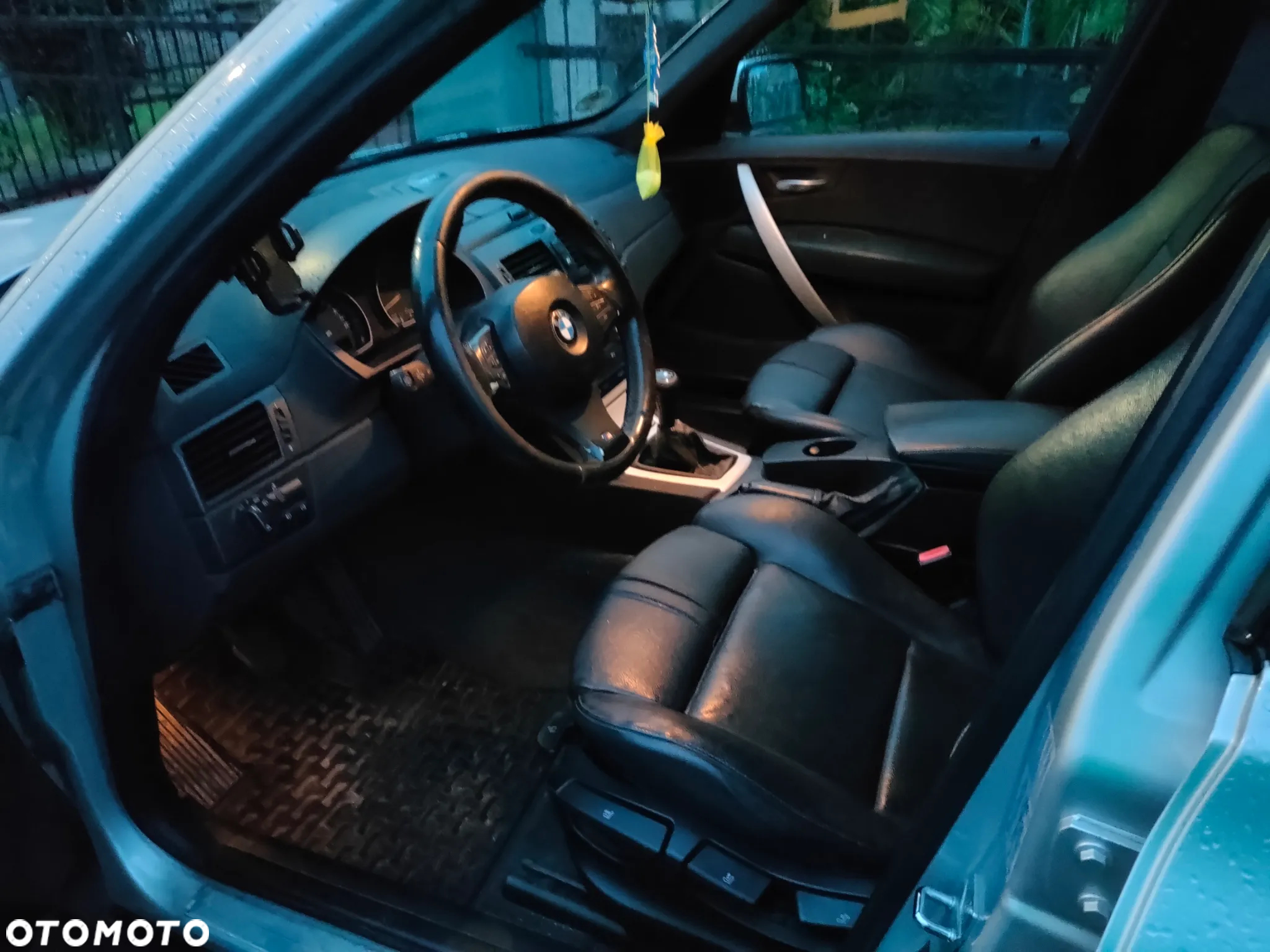 BMW X3 2.0d - 9