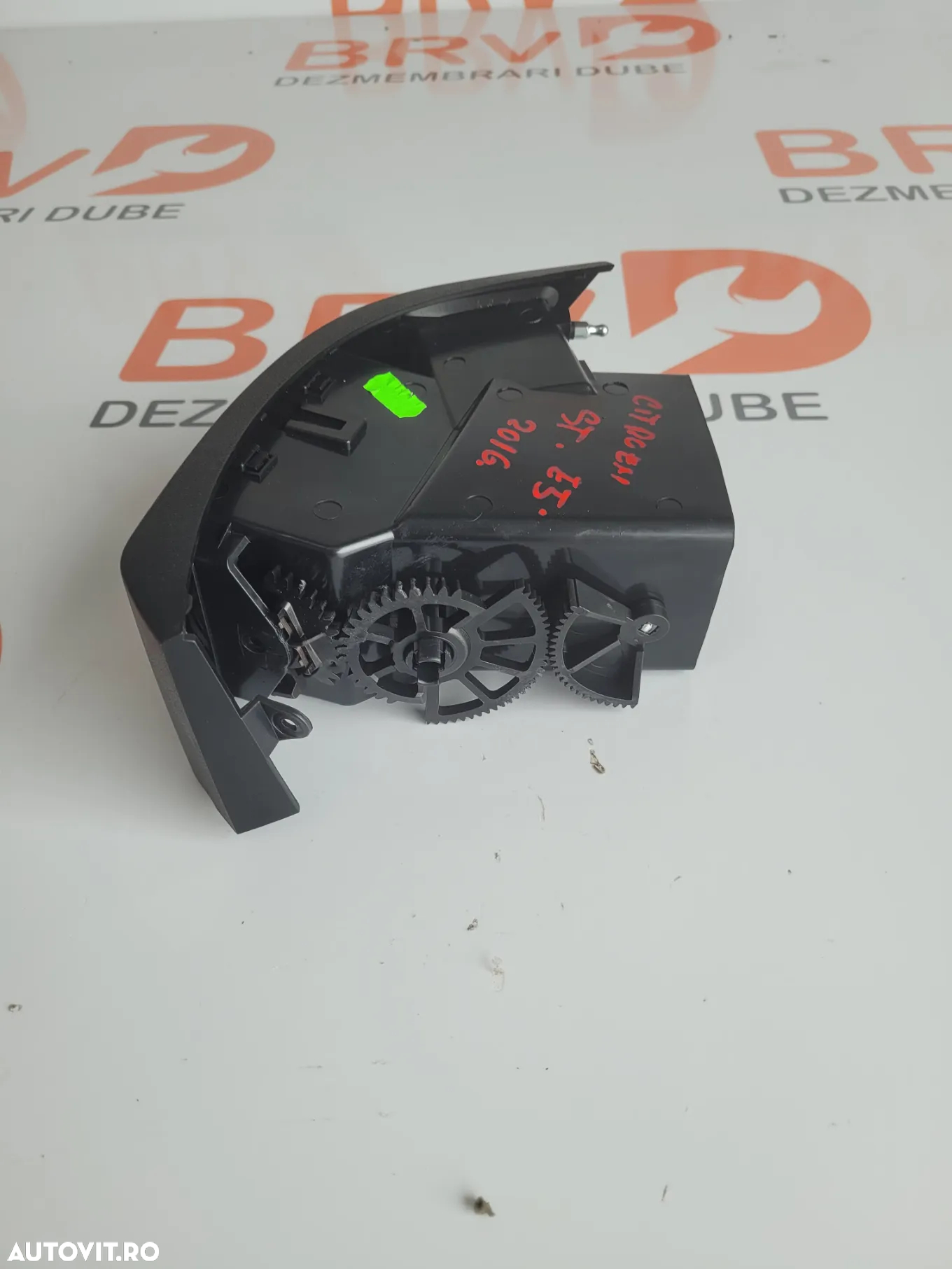 Grila ventilatie bord pentru Peugeot Boxer / Citroen Jumper / Fiat Ducato Euro 5 - 5