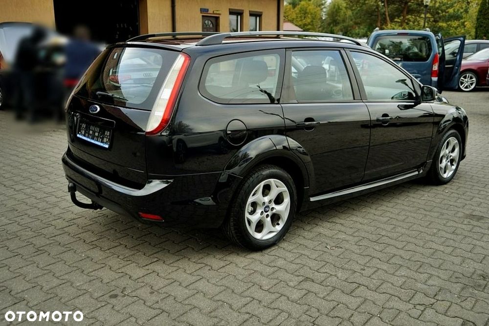 Ford Focus - 8