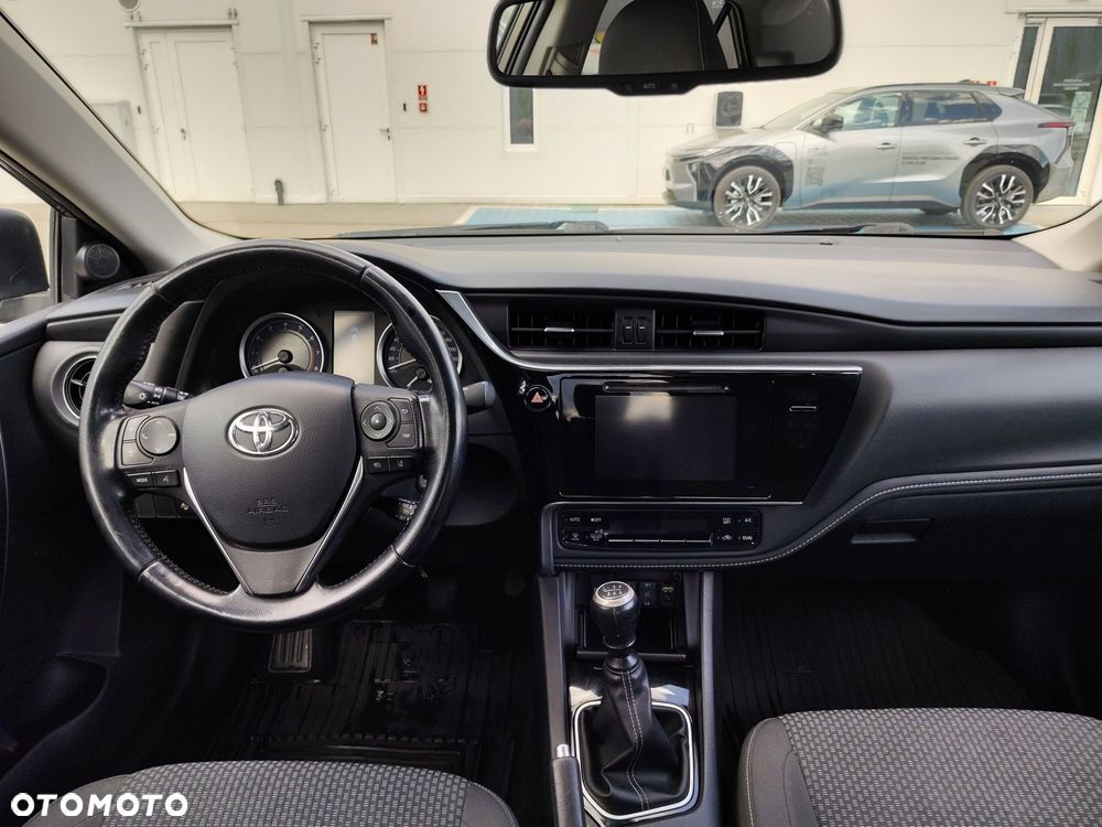 Toyota Corolla 1.6 Premium EU6 - 12