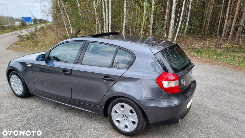 BMW Seria 1 118d - 11