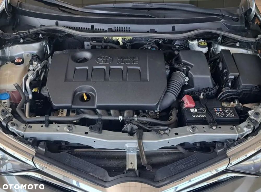 Toyota Auris 1.6 Active - 18