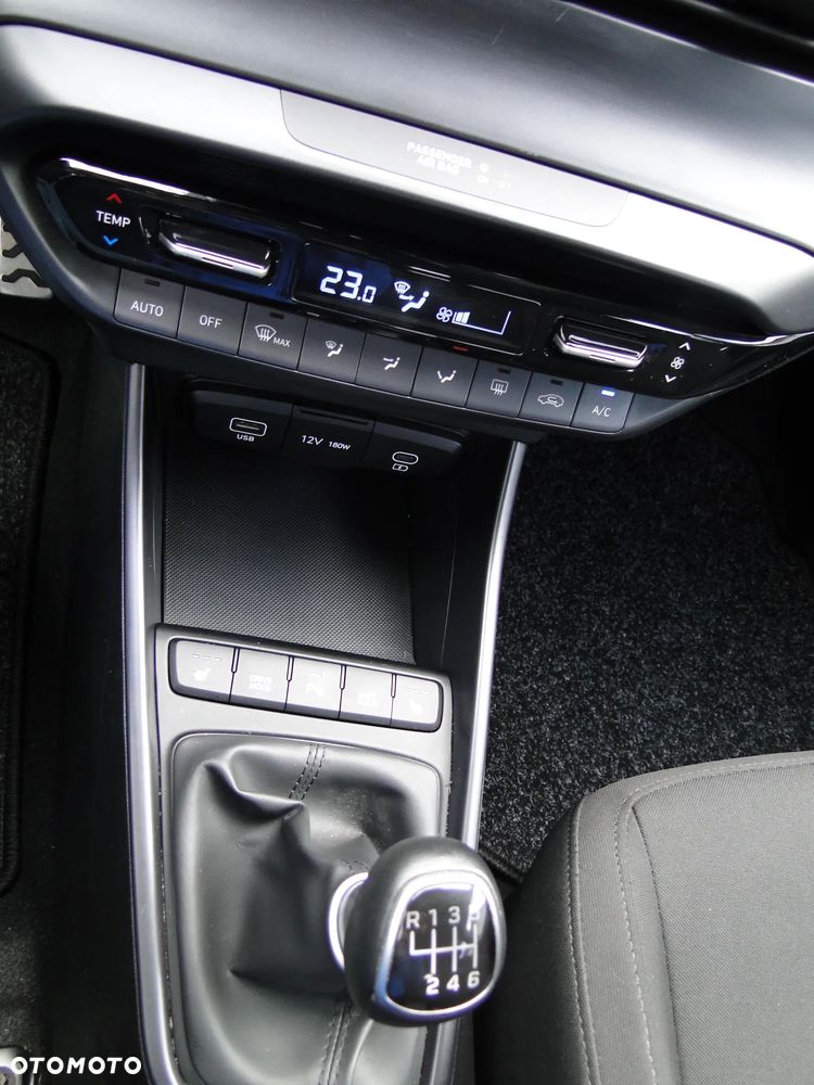 Hyundai Bayon 1.0 T-GDI Smart - 24