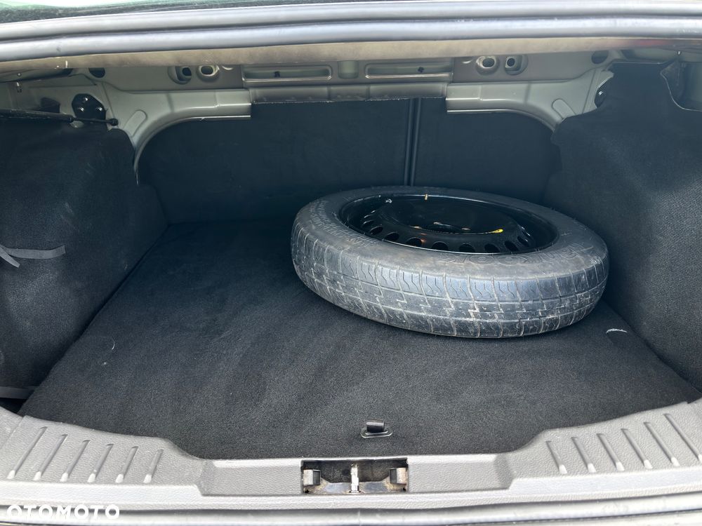 Ford Focus 1.6 Gold X - 16