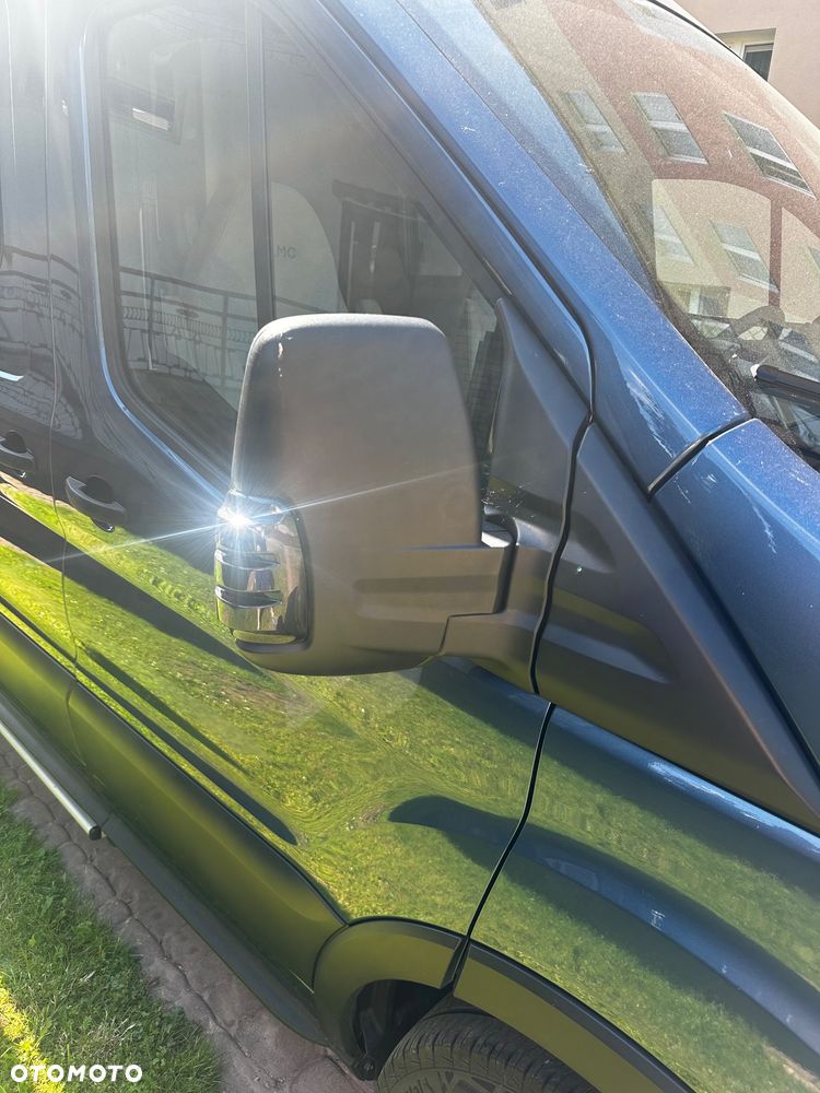 LMC Innovan C590 - 8