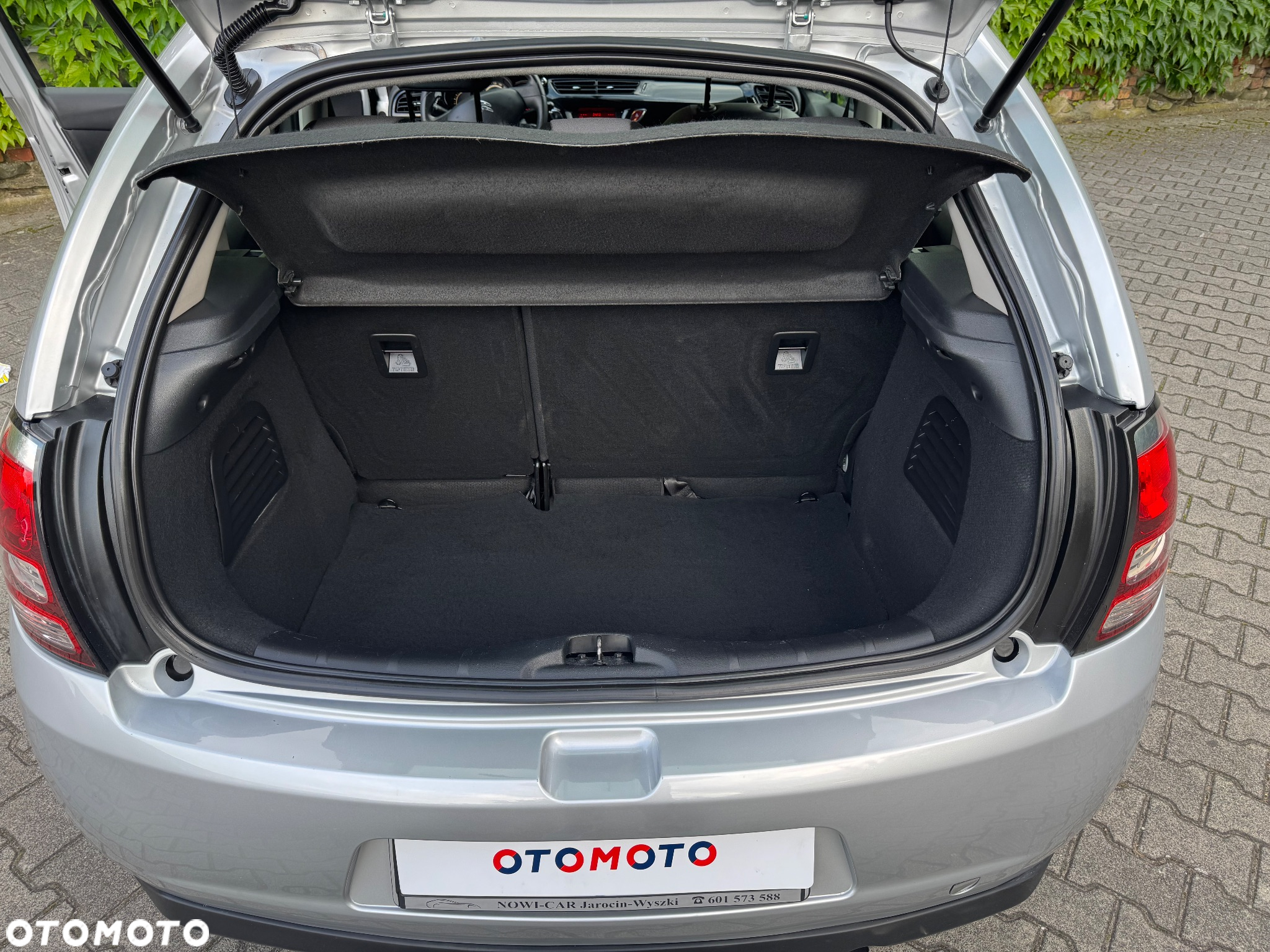 Citroën C3 1.2 PureTech Feel - 23