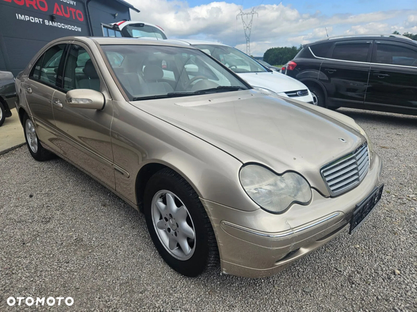Mercedes-Benz Klasa C 180 Kompressor Elegance