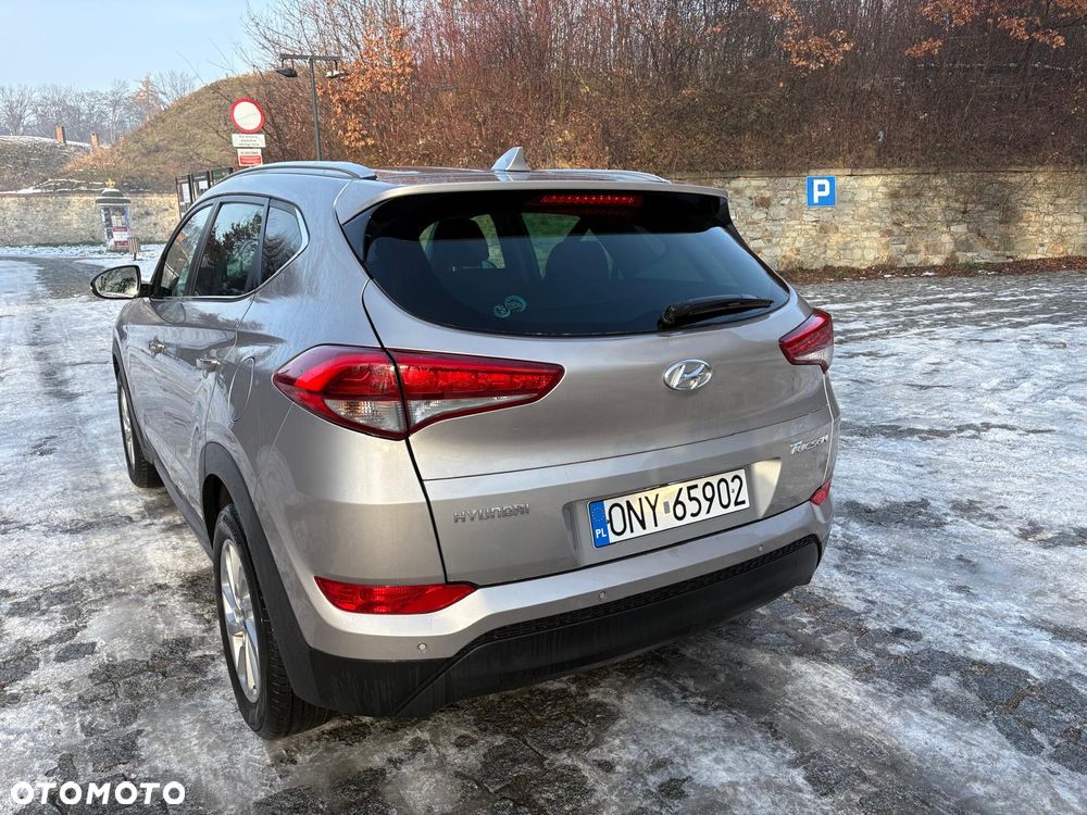 Hyundai Tucson - 14