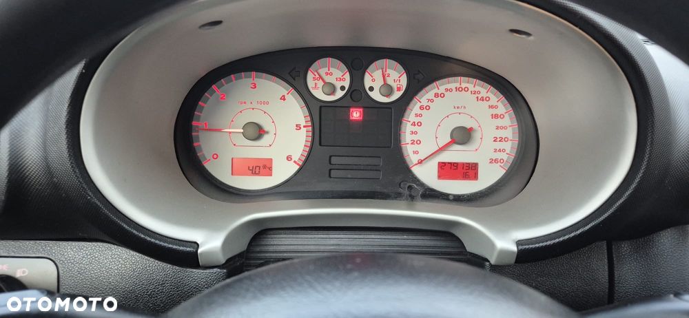 Seat Leon 1.9 TDI Stylance - 9