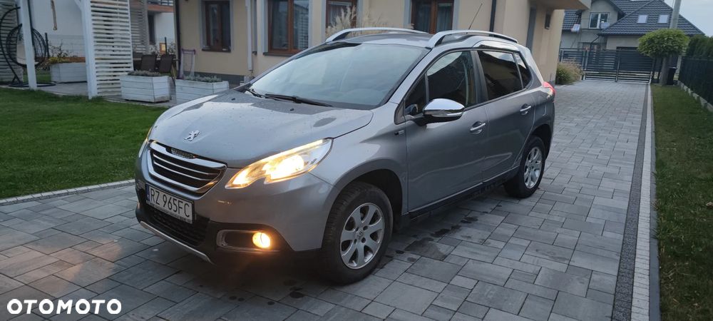 Peugeot 2008 1.6 BlueHDi Style - 7