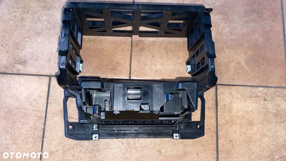 RAMKA MOCOWANIE BMW E60 E61 6976375 - 3