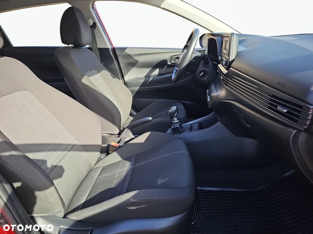 Hyundai Bayon - 16