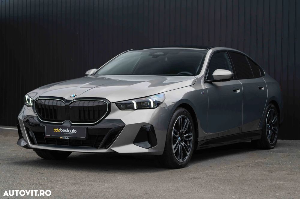 BMW Seria 5 520d xDrive Aut. - 39