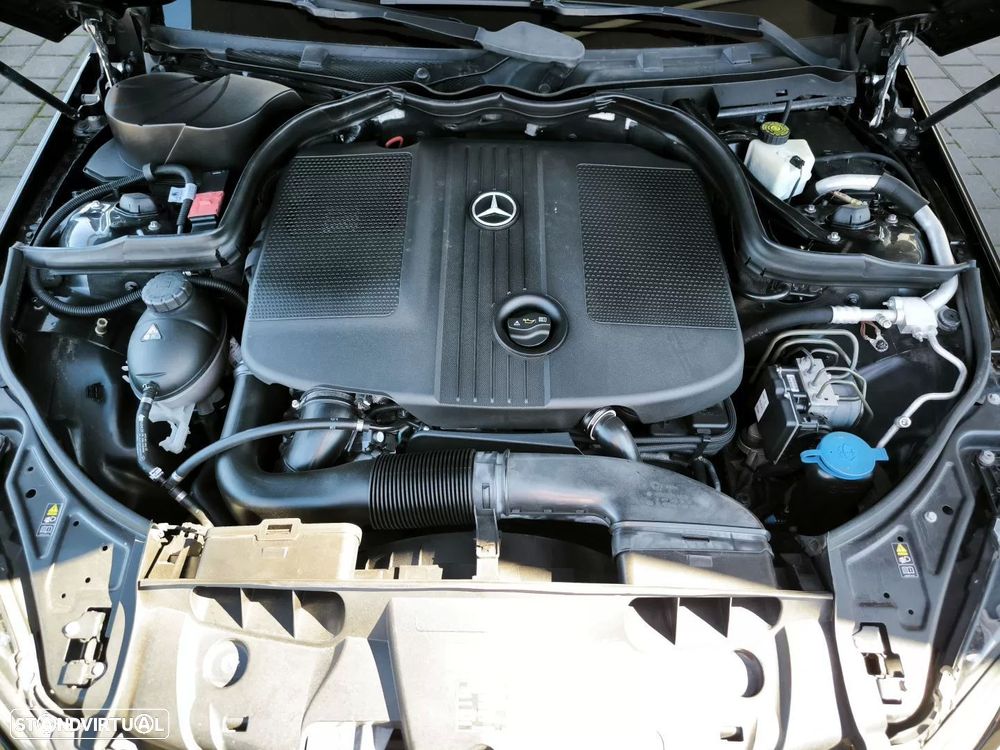 Mercedes-Benz E 250 CDi Avantgarde BlueEfficiency Auto - 45