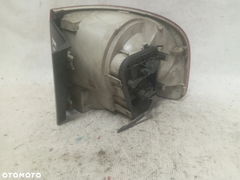 .  TYL TYLNA LAMPA LEWA VOLKSWAGEN TOUAREG - 3