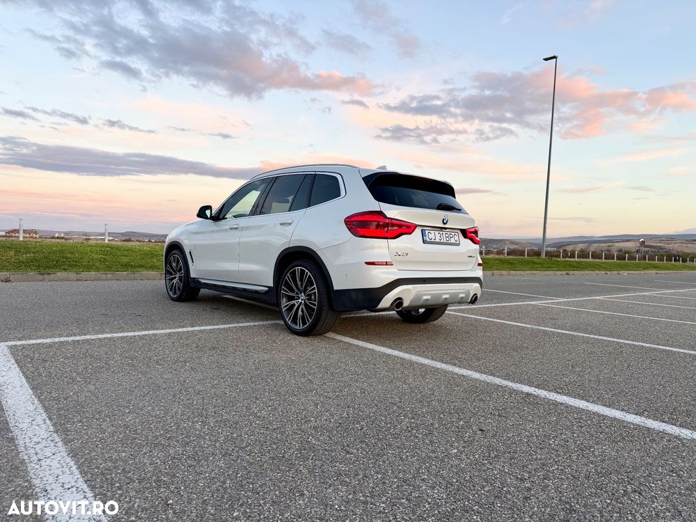 BMW X3 xDrive30i Aut. Advantage - 11