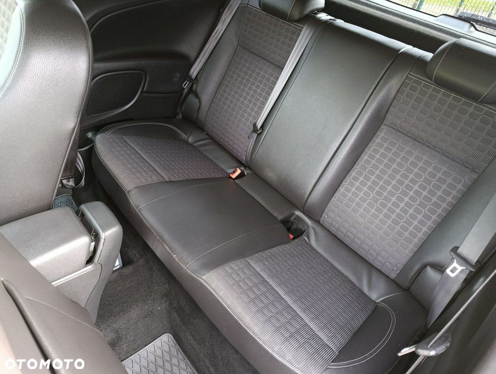 Opel Astra GTC 1.4 Turbo - 19