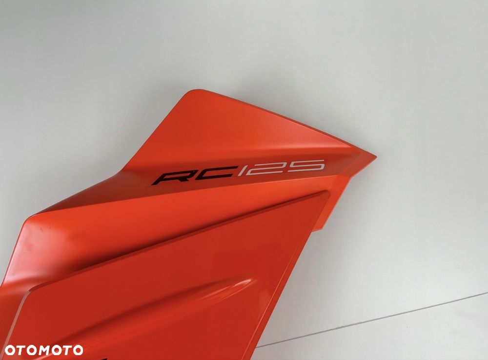 Prawa boczna owiewka KTM RC 125 390 2024+ Oryginał - 10