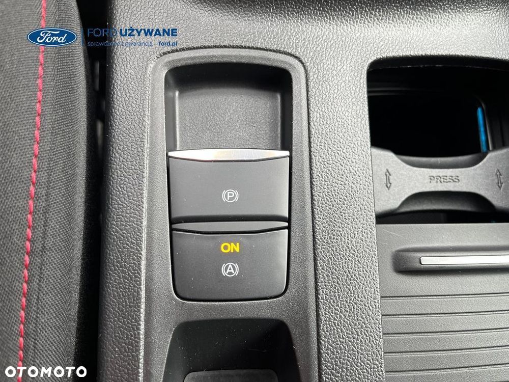 Ford Focus 1.0 EcoBoost mHEV ST-Line X - 29