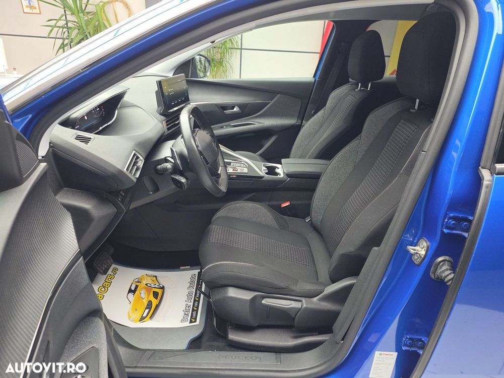 Peugeot 3008 - 17