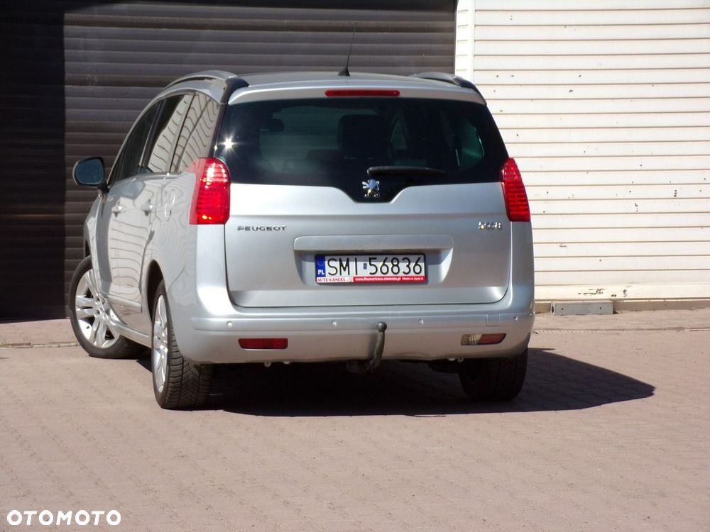 Peugeot 5008 - 15