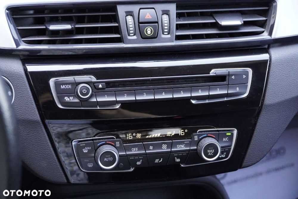 BMW X1 sDrive18d Advantage sport - 16