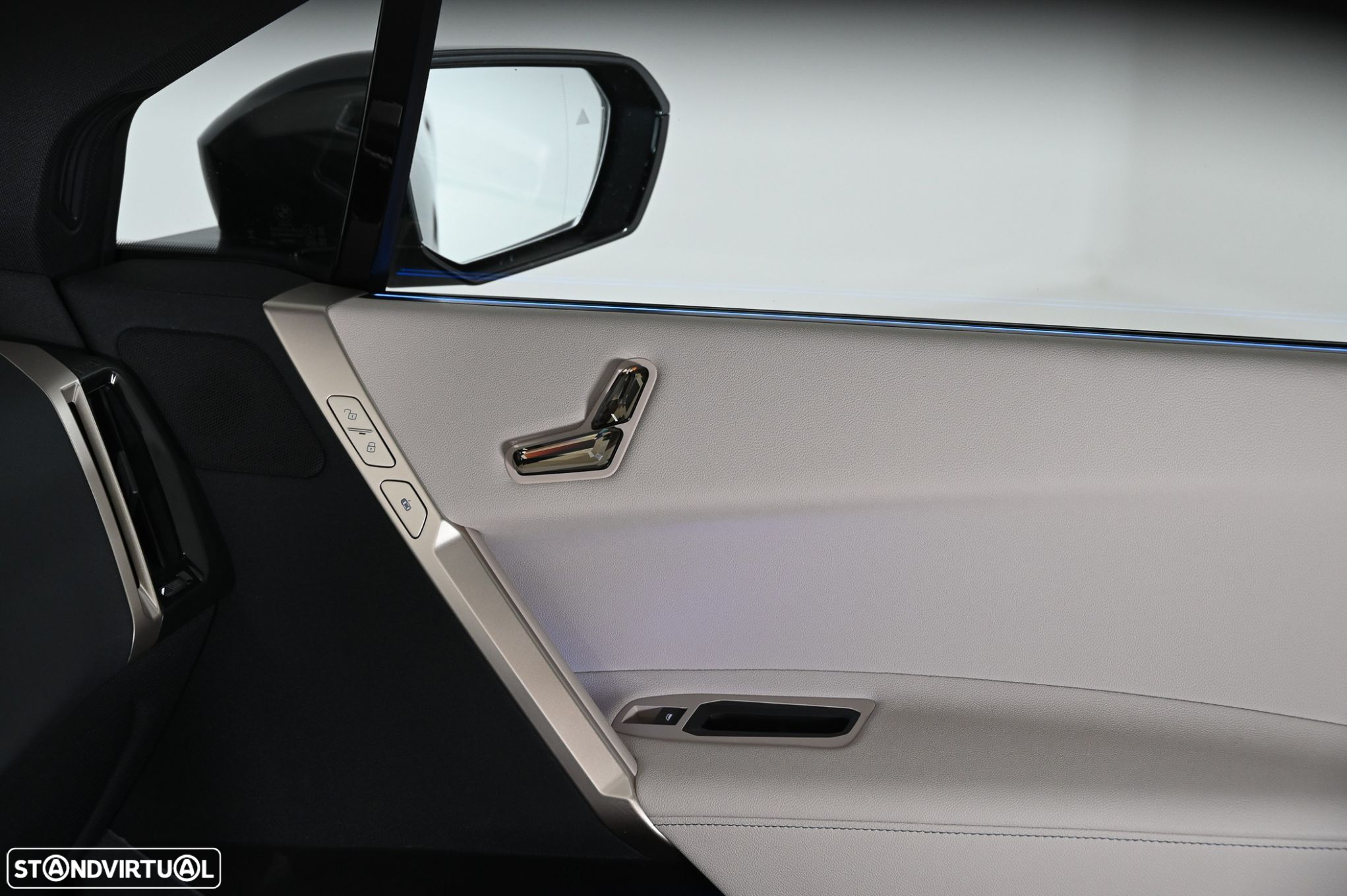 BMW iX xDrive 40 - 17