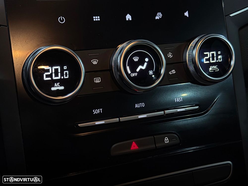 Renault Mégane 1.5 Blue dCi Intens - 24