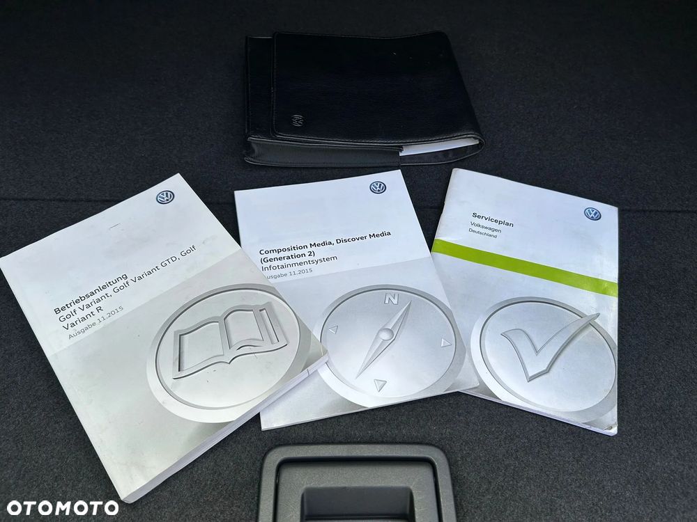 Volkswagen Golf Variant 2.0 TDI BlueMotion Technology Highline - 32