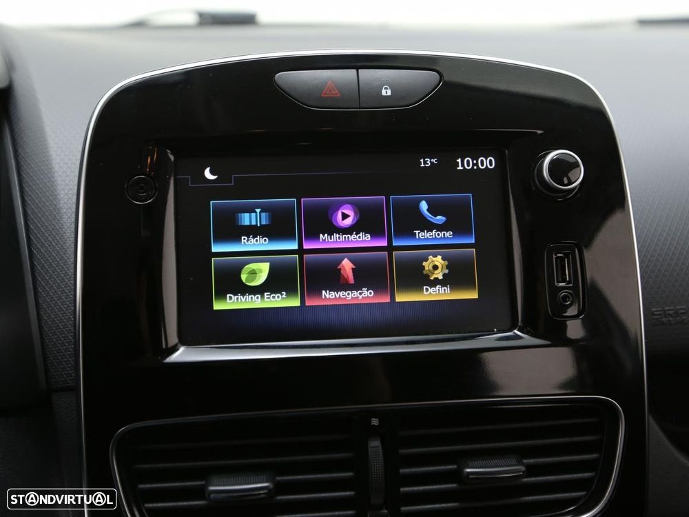 Renault Clio Sport Tourer - 19