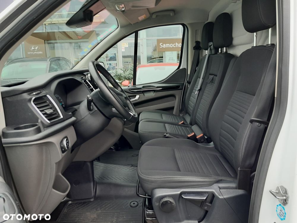 Ford Transit Custom - 21