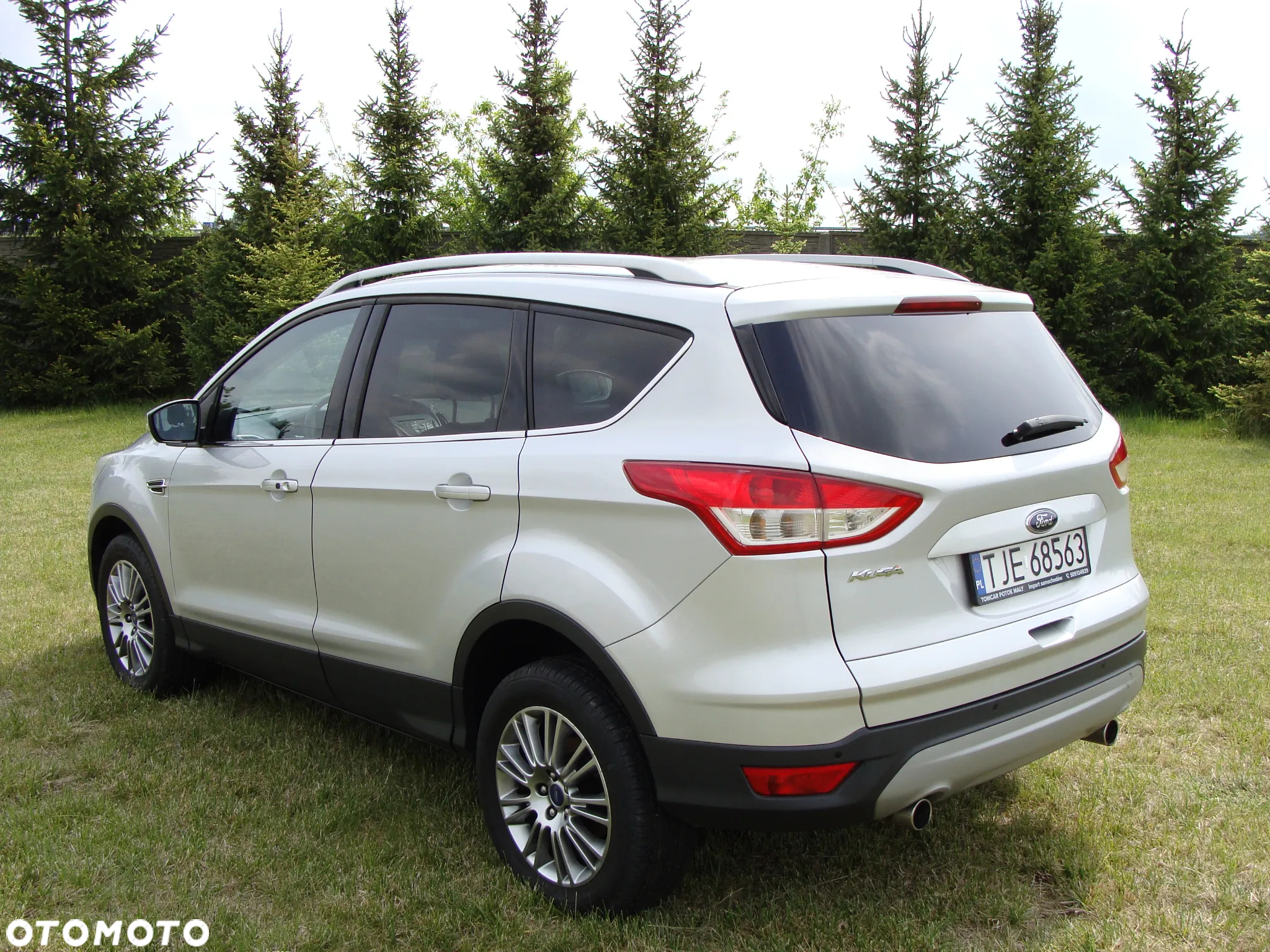 Ford Kuga 2.0 TDCi 2x4 Titanium - 13