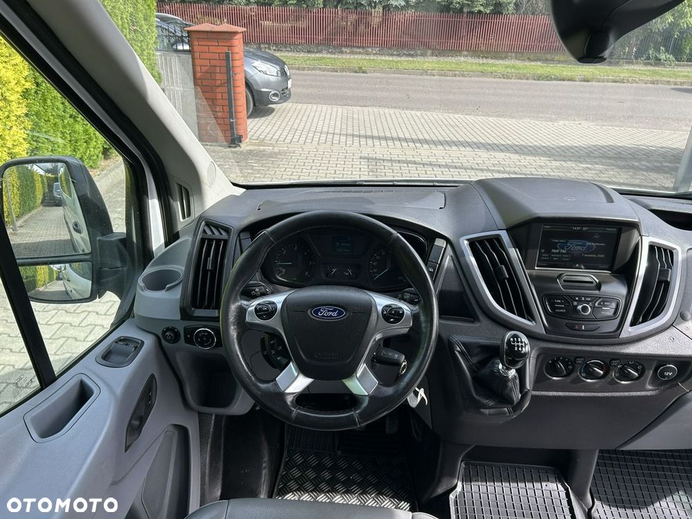 Ford Transit - 17