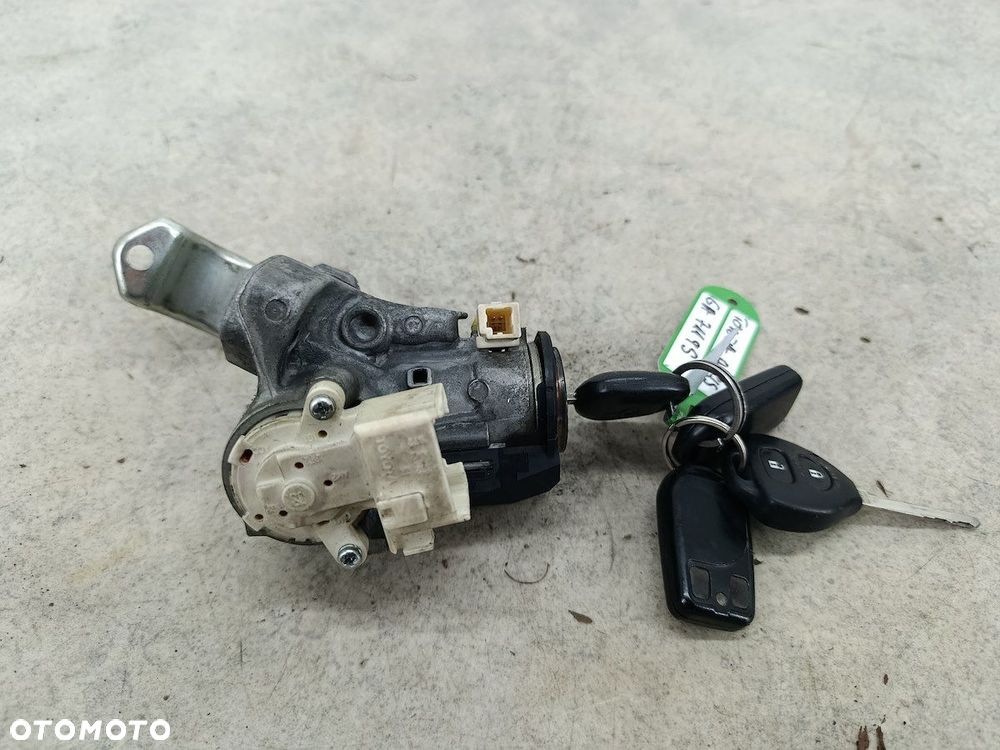 STACYJKA TOYOTA AURIS I N0502638/639  VALEO 2.0 D-4D - 2
