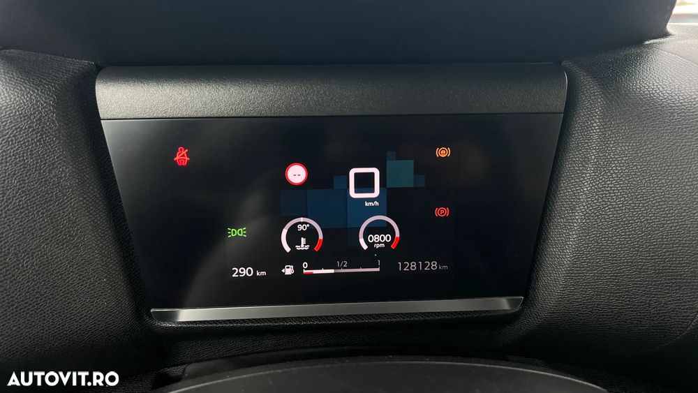 Citroën C4 BlueHDi 110 Stop&Start FEEL - 21