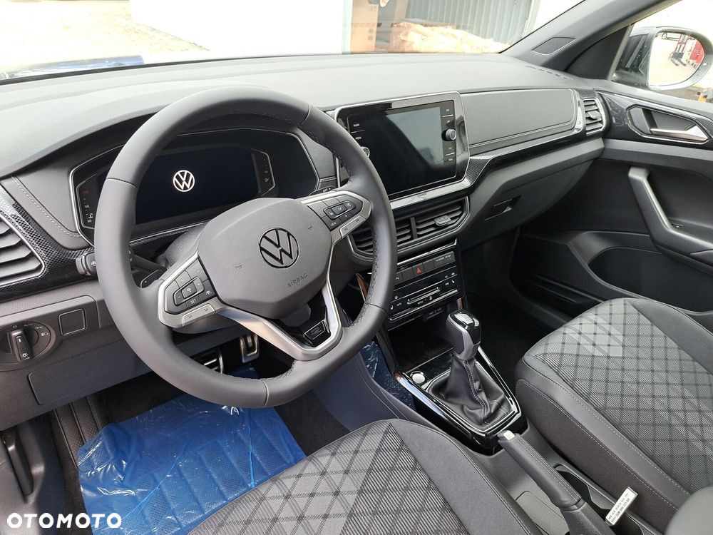 Volkswagen T-Cross - 10