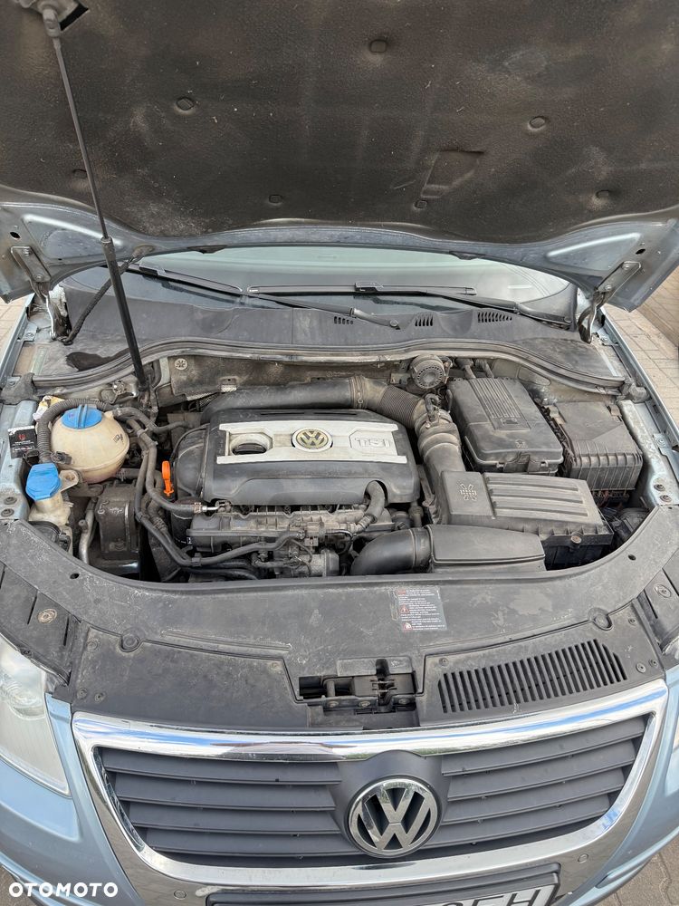 Volkswagen Passat 1.8 TSI Comfortline - 15