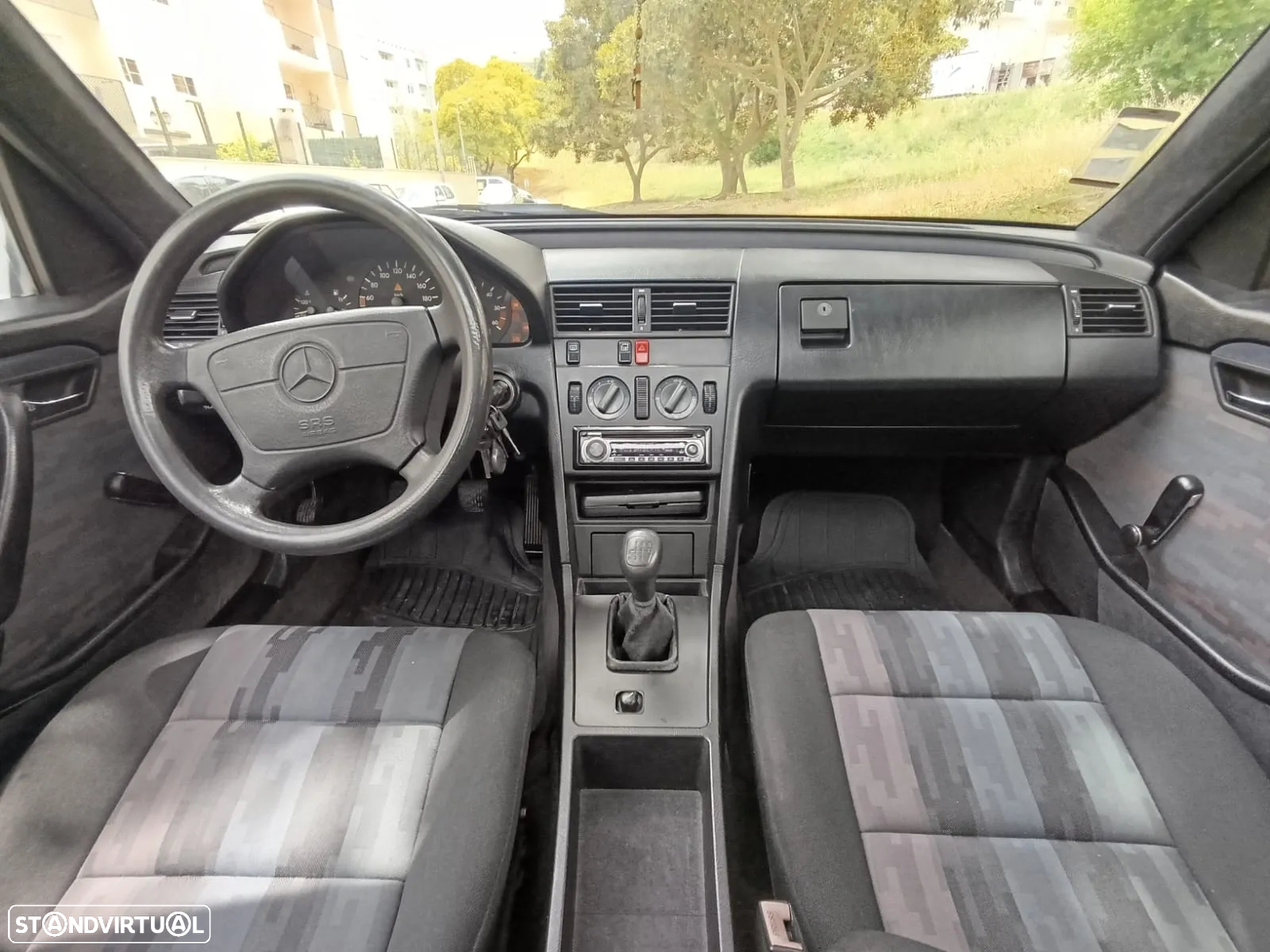 Mercedes-Benz C 220 D Elegance - 18