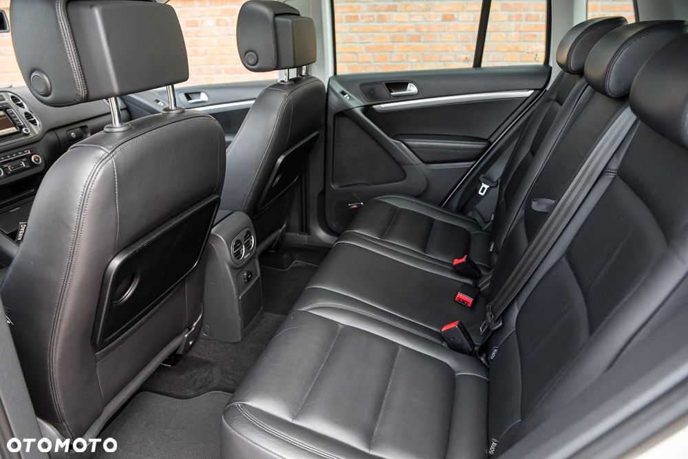 Volkswagen Tiguan 2.0 TSI 4Mot Sport&Style DSG - 28