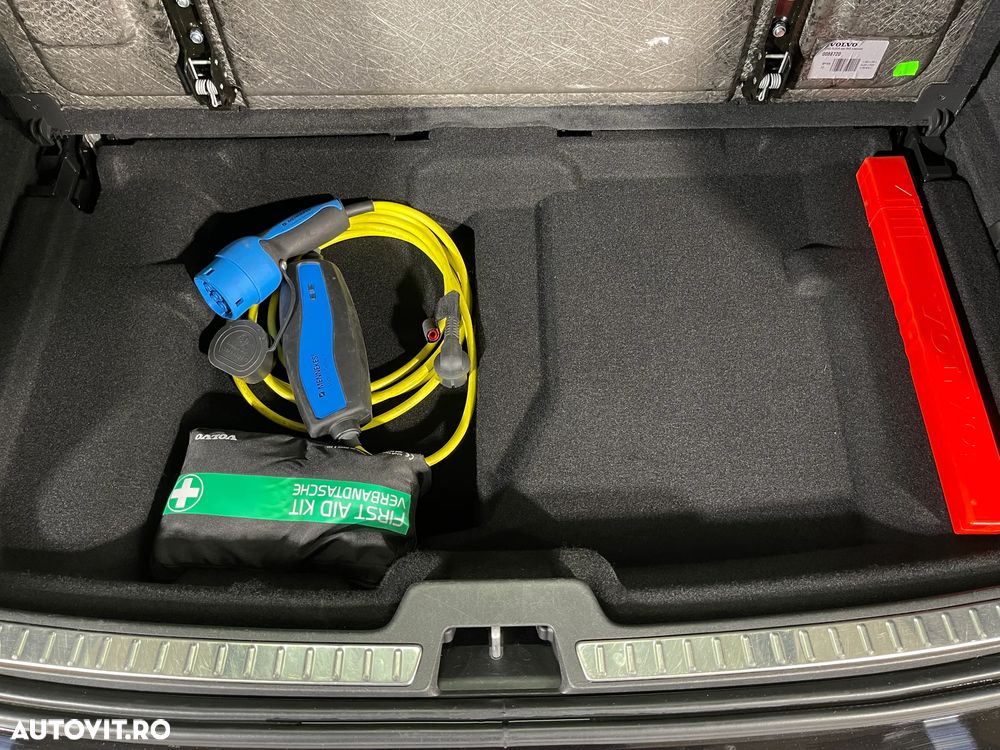 Volvo XC 90 Recharge T8 eAWD Inscription - 31