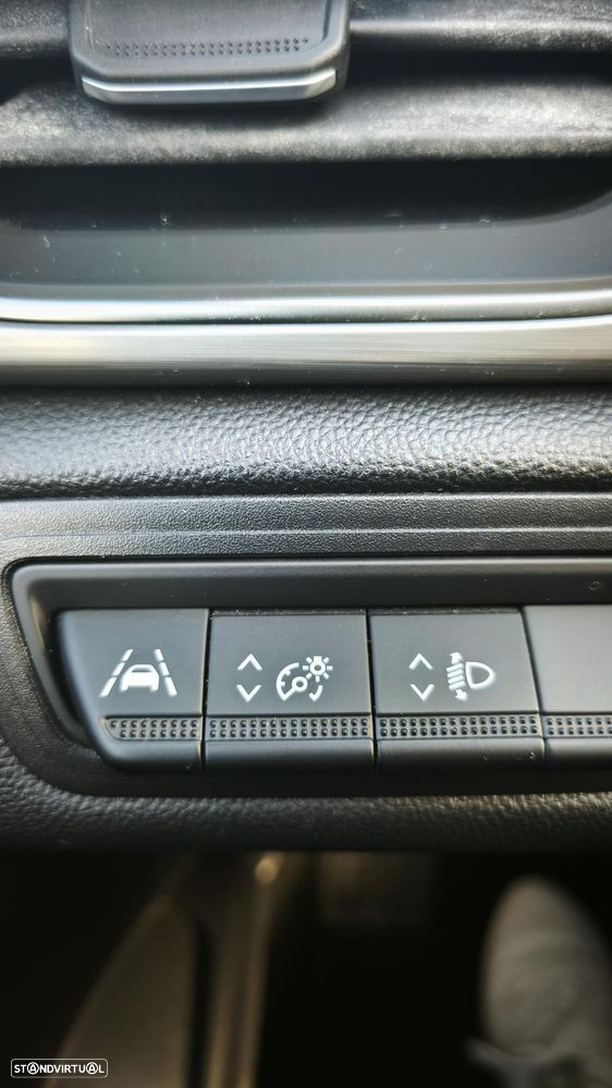 Renault Captur 1.3 TCe Exclusive EDC - 14