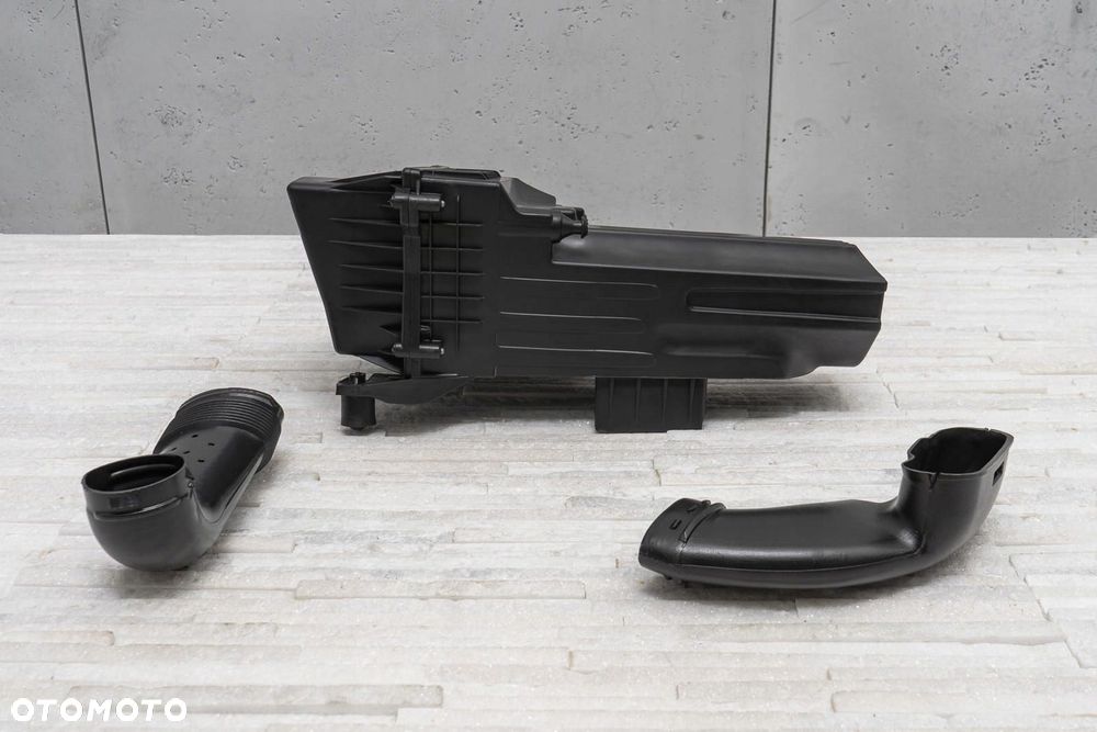 ford fiesta mk7 vii 2012-2017 po lift obudowa filtra powietrza av21960 - 9