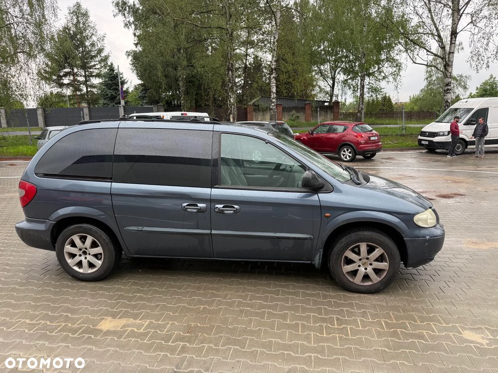 Chrysler Voyager 2.4 SE - 4